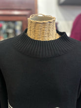 Load image into Gallery viewer, Karl Lagerfeld Black Acrylic graphic Sweater, Size M