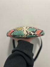 Load image into Gallery viewer, Clare V. white, black, pink scale print Purse