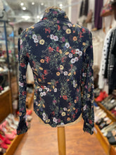 Load image into Gallery viewer, Hazel Brown Navy Cotton Floral Button Down Top, Size 2=Medium
