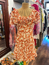 Load image into Gallery viewer, DOEN Orange & Cream Silk Floral Flowy NWT Dress
