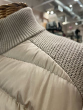 Load image into Gallery viewer, Canada Goose Tan Mixed Quilt Pattern Zip Front Jacket, Size S