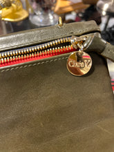 Load image into Gallery viewer, Clare V. Olive Green Leather zipper Size Small Cross body Purse