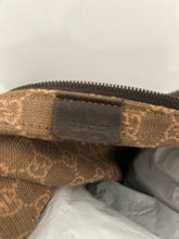 Load image into Gallery viewer, GUCCI Brown Cotton Logo Size Large duffle bag, Vintage/AS IS condition