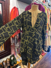 Load image into Gallery viewer, Heydari Green and black Polyester Abstract open longsleeve Jacket