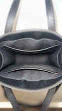 Load image into Gallery viewer, articles & goods Black Leather multi strap option Purse