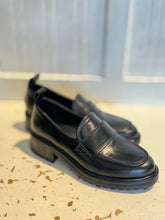 Load image into Gallery viewer, Aeyde Black Leather Loafer, Current, Size 35