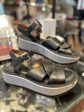 Load image into Gallery viewer, Robert Clergerie Black &amp; Gray Leather Platform Sandal, Size 39.5
