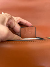 Load image into Gallery viewer, GUCCI Chestnut Leather Horsebit crossbody Purse w/extra strap, duster incl.