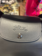 Load image into Gallery viewer, Longchamp Black Leather multi strap option Purse