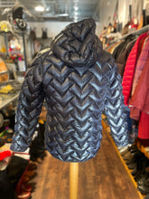 Load image into Gallery viewer, Black Crows Black Polymide quilt pattern Puffer hooded Jacket