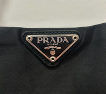 Load image into Gallery viewer, Prada Black Size crossbody Zip Pockets Purse