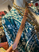 Load image into Gallery viewer, FENDI Pink gold hardware pebbled leather Crossbody Purse