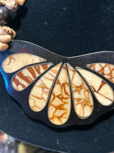Load image into Gallery viewer, Vintage brown & black bamboo resin statement earrings & Necklace Set