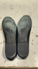 Load image into Gallery viewer, Tory Burch Black Leather Size 7.5 bow detail ballet flat Shoe