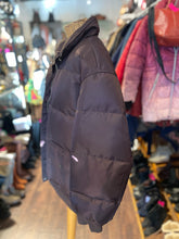 Load image into Gallery viewer, Theory Maroon Nylon Puffer Coat, Size M/L