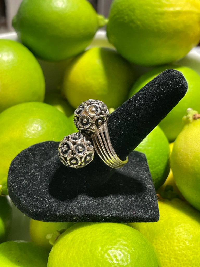 Stephen Dweck Sterling Silver Diamonds Ring, Size 6.5 – Sola Lucy
