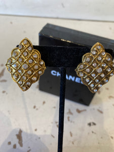 CHANEL Vintage Gold Tone Strass Crystals Clip On Earrings