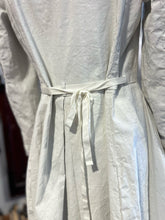 Load image into Gallery viewer, Hannoh Wessel White &amp; light blue Cotton Blend Pinstripe Trench W/Ribbon Jacket, Size 40
