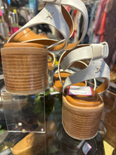 Load image into Gallery viewer, Rag &amp; Bone White Leather silver accent sandal, Size 40
