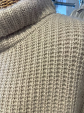 Load image into Gallery viewer, KristenseN du Nord fog Cashmere Ribbed Short sleeve Sweater, Size 2=Medium
