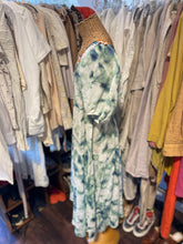 Load image into Gallery viewer, Johnny Was Workshop White &amp; Green Cotton Blend Tie Dye embroidered Dress, Size S
