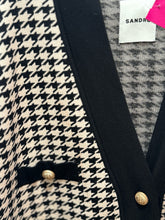 Load image into Gallery viewer, SANDRO Tan &amp; Black Viscose blend Houndstooth cardigan Sweater, Size 1=Small
