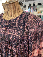 Load image into Gallery viewer, Ulla Johnson Burgundy Abstract tribal Flowy Top, Size 4

