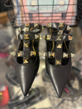 Load image into Gallery viewer, Valentino Black Leather  Pointed Toe WITH DUSTBAG Flats, Size 38
