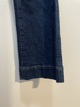 Load image into Gallery viewer, Khaite Blue Cotton front pocket Jeans, Size 27
