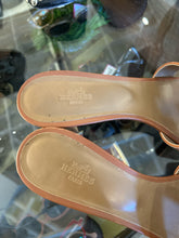 Load image into Gallery viewer, Hermes Brown Leather Sandal Low heel Shoe, Size 39
