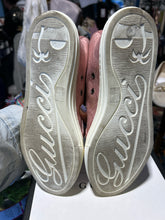 Load image into Gallery viewer, GUCCI Pink canvas Hi-Top Logo sneaker, Size 35 AS IS
