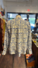 Load image into Gallery viewer, Mille White and blue Cotton Print Long sleeve v neck Top
