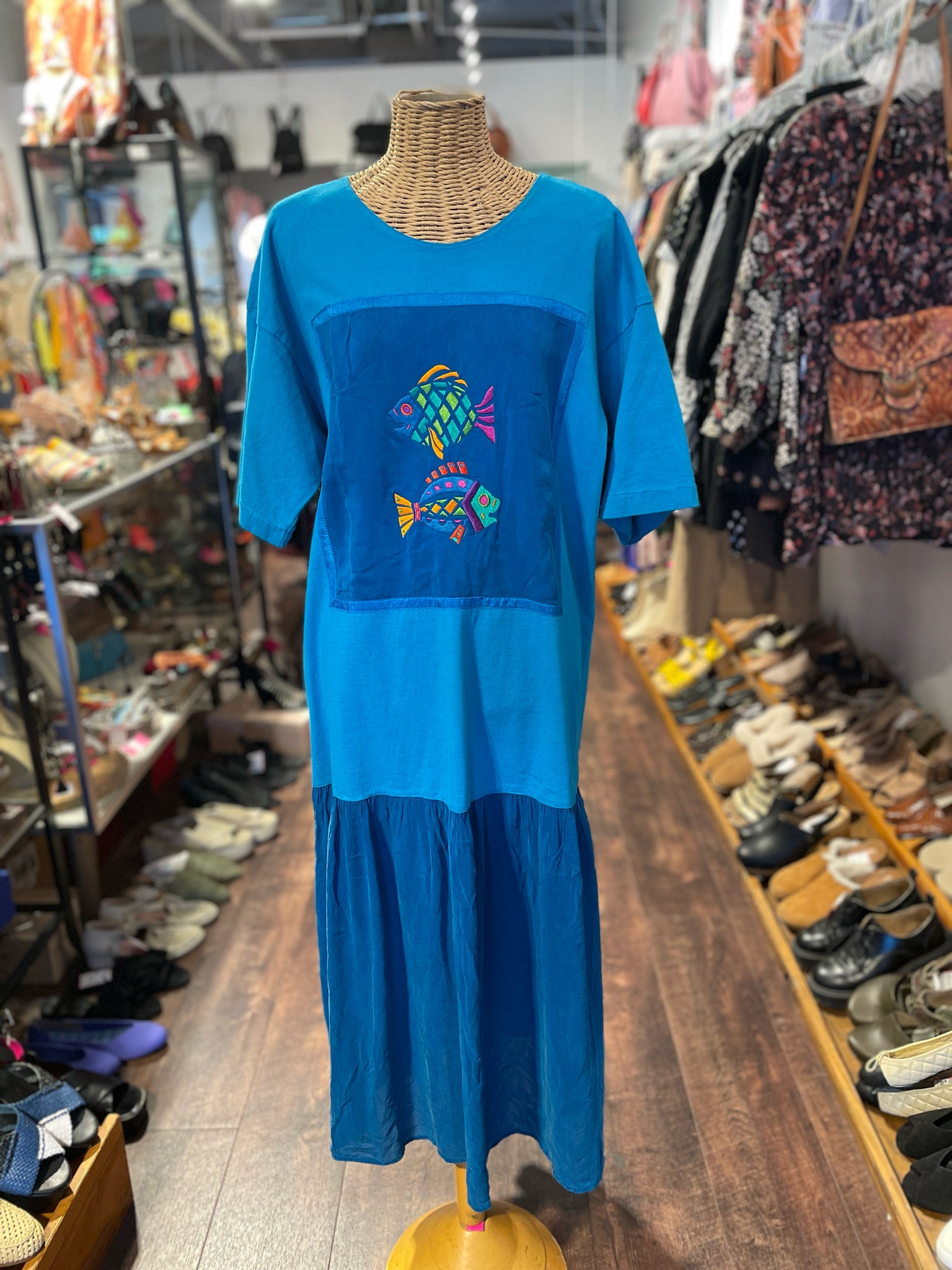 Johnny Was Turquoise Cotton embroidered Short sleeve Ruffle Trim Dress, Size L