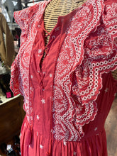 Load image into Gallery viewer, Ulla Johnson Red &amp; white Cotton eyelet Tie front maxi Dress, Size 8
