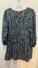 Load image into Gallery viewer, MIRTH Green &amp; Navy Cotton &amp; Silk Abstract Longsleeve Dress, Size M
