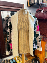 Load image into Gallery viewer, monoplaza Green &amp; Beige Fleece Lined Jacket, Size S

