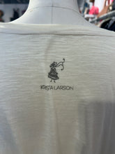 Load image into Gallery viewer, Krista Larson Beige and pink Cotton Floral Short sleeve oversized Top, Sized L
