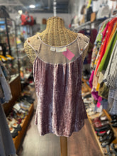 Load image into Gallery viewer, Nataya Blush Rayon floral embellished Sleeveless velvet Top, Size L
