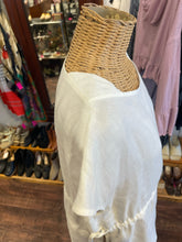 Load image into Gallery viewer, LVIR White Linen waist cinch Short sleeve Top, Size S
