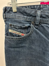 Load image into Gallery viewer, Diesel Dark Wash Cotton kick flare Jeans, Size 27

