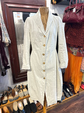 Load image into Gallery viewer, Hannoh Wessel White &amp; light blue Cotton Blend Pinstripe Trench W/Ribbon Jacket, Size 40
