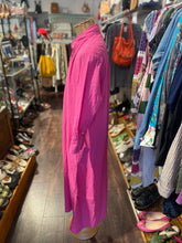 Load image into Gallery viewer, XIRENA Hot Pink Cotton Button Up shirt style Dress, Size XS

