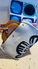Load image into Gallery viewer, lesley evers white and black Floral Size Small Wooden handles Purse, W/extra cover &amp; Box
