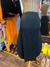 Load image into Gallery viewer, Pleats Please Black Poly pleated skirt Skirt

