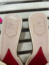 Load image into Gallery viewer, Roger Vivier Ivory Leather Size 41 Open Toe buckle detail Shoe
