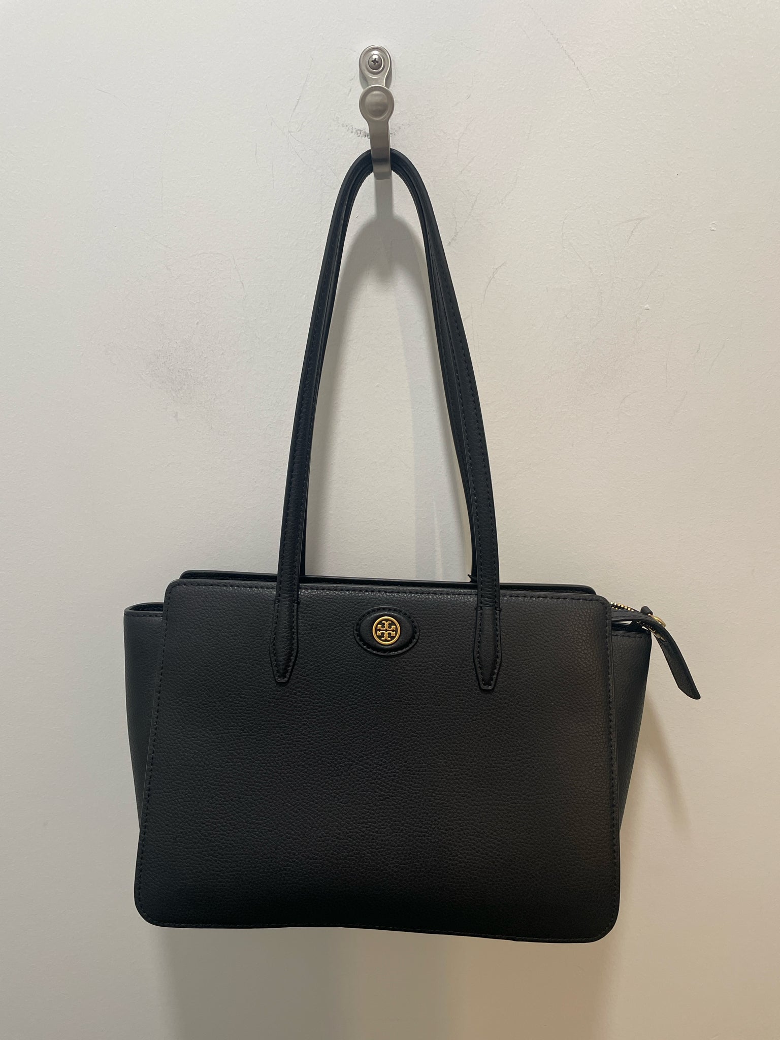 Tory Burch Black Leather gold hardware purse – Sola Lucy