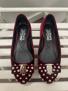 Ferragamo ruby red Velvet Size 6/7 Flat ballet core Shoe