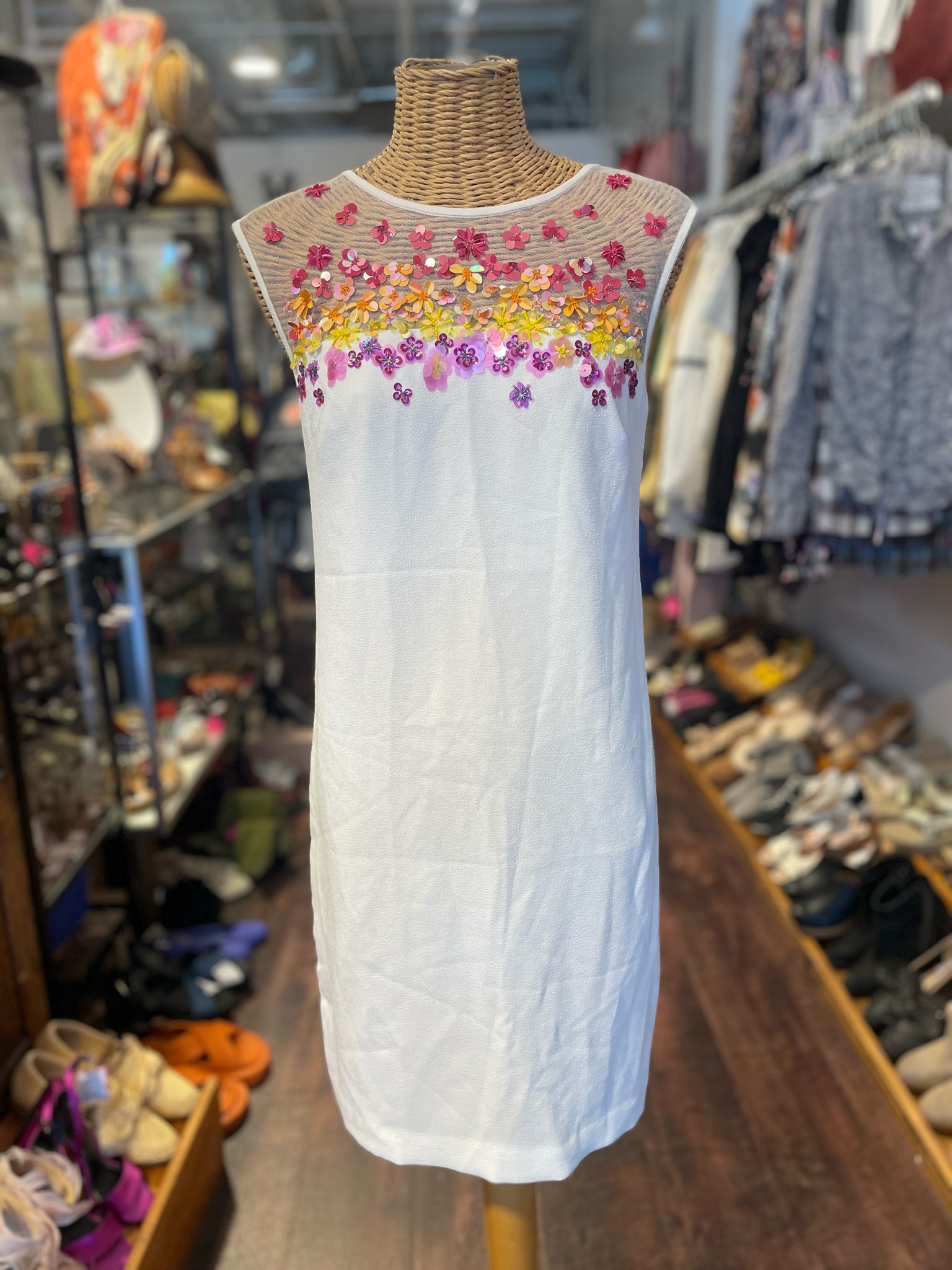 Trina Turk White Poly & Silk W/sequin flowers Dress, Size 2