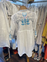 Load image into Gallery viewer, Biya White and blue Cotton embroidered button down longsleeve Top, Size S
