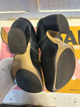 Load image into Gallery viewer, Fluevog Black Leather buckle Shoe, Size 7
